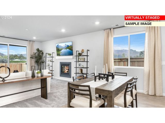 852 GLADE Ave, Forest Grove, OR 97116