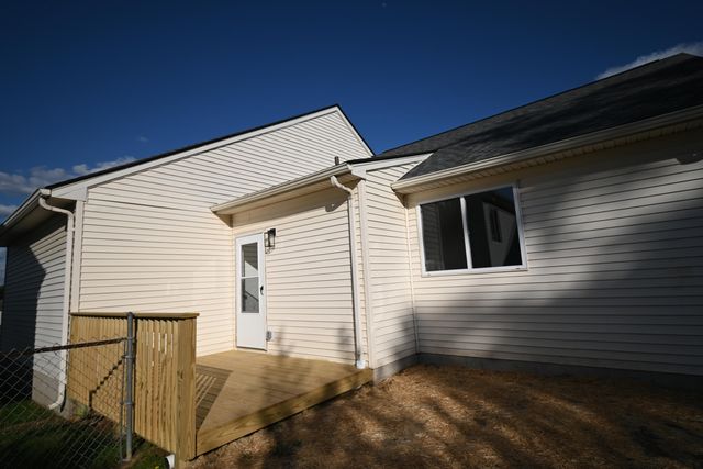 1052 Capitol Avenue, Elsmere, KY 41018