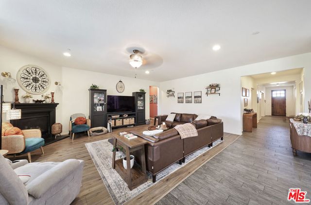 15538 Quintero Place, Bakersfield, CA 93314