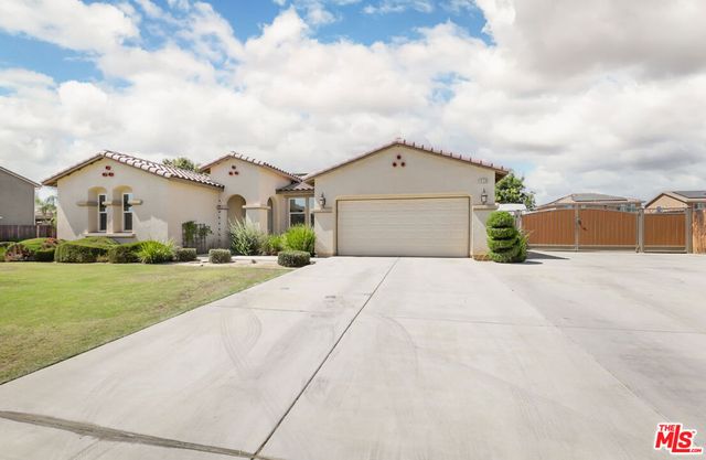 15538 Quintero Place, Bakersfield, CA 93314