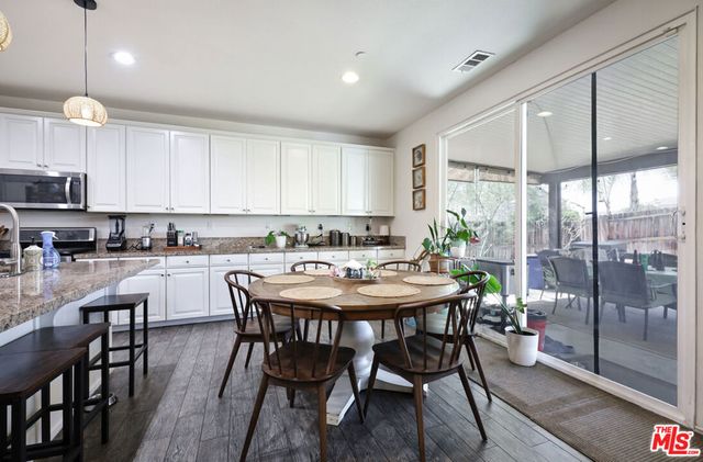 15538 Quintero Place, Bakersfield, CA 93314