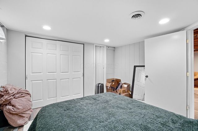 1845 Hess Boulevard, Columbus, OH 43212