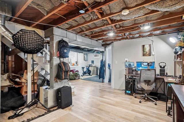 1845 Hess Boulevard, Columbus, OH 43212