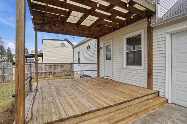 1845 Hess Boulevard, Columbus, OH 43212