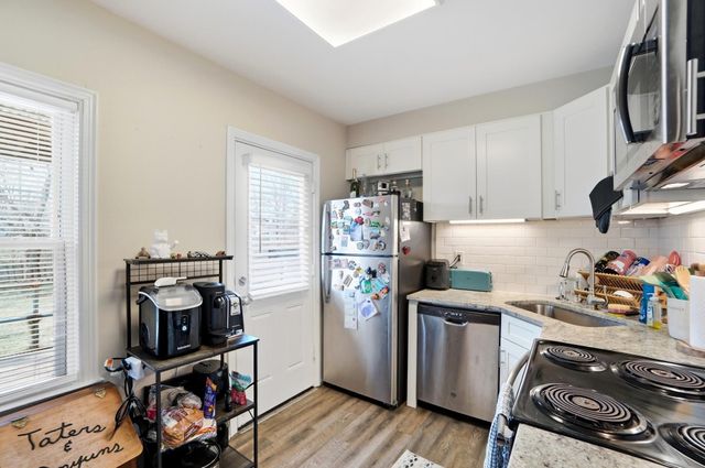 1845 Hess Boulevard, Columbus, OH 43212