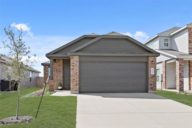 1073 Soapstone PASS, Maxwell, TX 78656