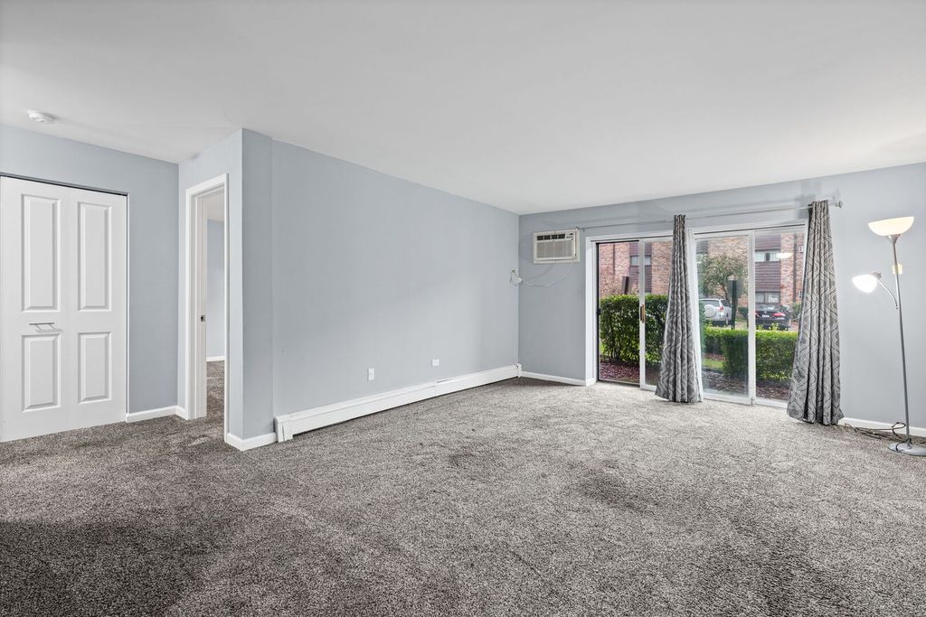 8894 Knight Avenue 108, Des Plaines, IL 60016 — photo 3