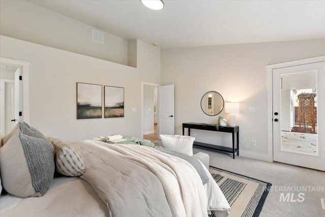 1701 W Puzzle Creek Ct, Meridian, ID 83646