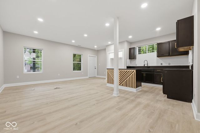 1248 W 33rd Street, Indianapolis, IN 46208