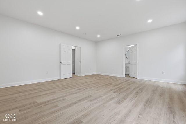 1248 W 33rd Street, Indianapolis, IN 46208