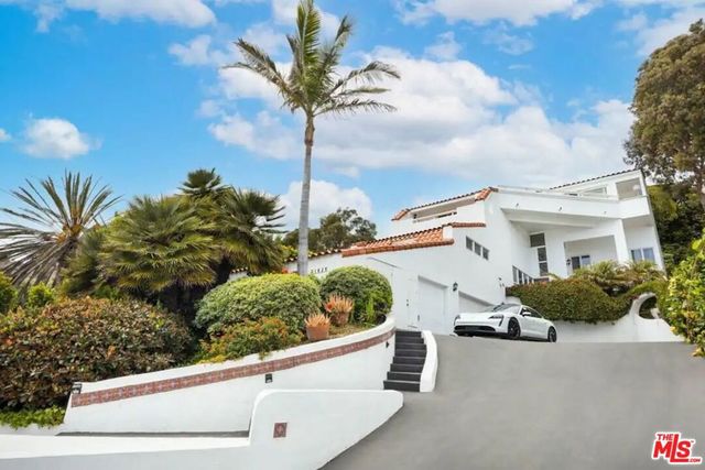 21625 Pacific Coast Highway, Malibu, CA 90265