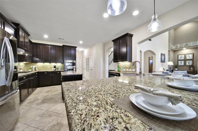 25003 Waterstone Estates Circle N, Tomball, TX 77375