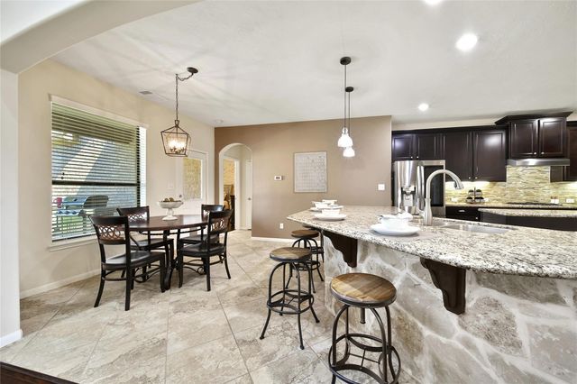 25003 Waterstone Estates Circle N, Tomball, TX 77375