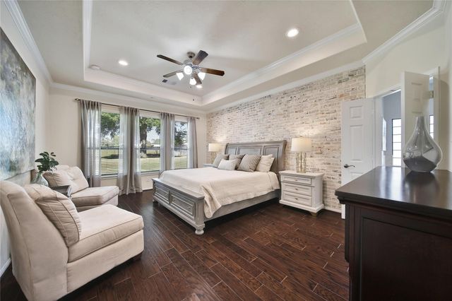 25003 Waterstone Estates Circle N, Tomball, TX 77375