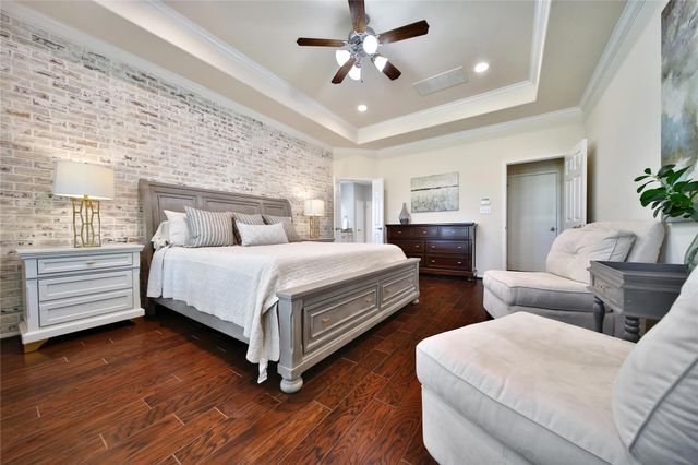 25003 Waterstone Estates Circle N, Tomball, TX 77375