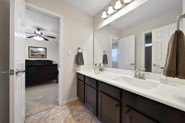 25003 Waterstone Estates Circle N, Tomball, TX 77375