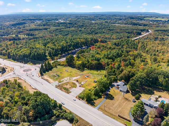 2272 Route 9, Malta, NY 12118