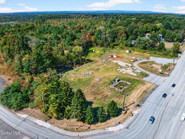 2272 Route 9, Malta, NY 12118