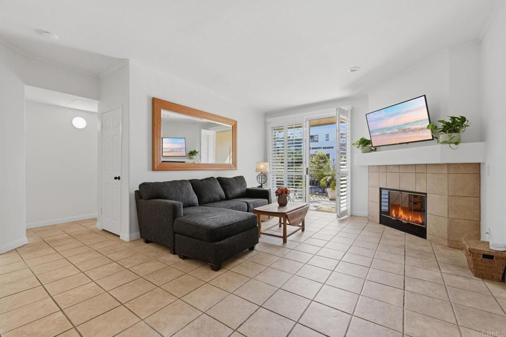 510 Camino De La Reina 106, San Diego, CA 92108 — photo 4