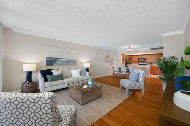 100 OAKMONT LANE 402, Belleair, FL 33756