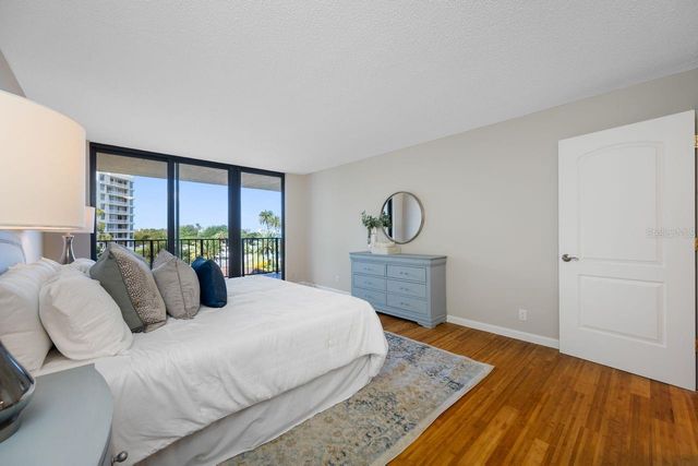 100 OAKMONT LANE 402, Belleair, FL 33756