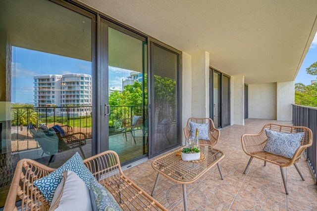 100 OAKMONT LANE 402, Belleair, FL 33756