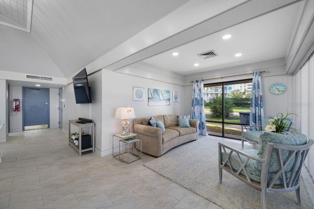 100 OAKMONT LANE 402, Belleair, FL 33756