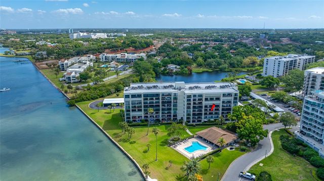 100 OAKMONT LANE 402, Belleair, FL 33756