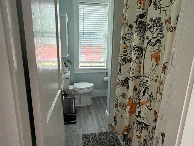 24 Freeborn Street, Newport, RI 02840