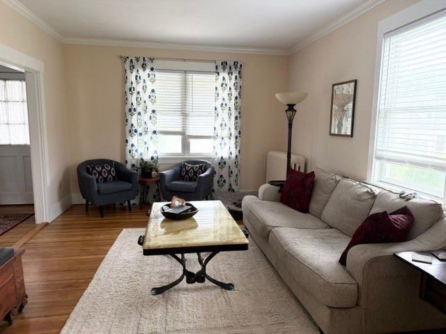 24 Freeborn Street, Newport, RI 02840