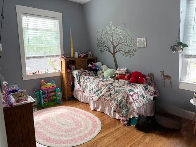 24 Freeborn Street, Newport, RI 02840