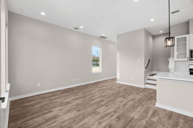 5915 Wheatley Hollow Lane, Houston, TX 77091