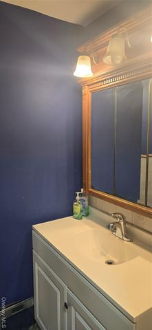 2 Ivy Road, Mastic Beach, NY 11951