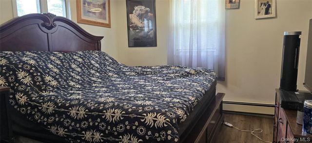 2 Ivy Road, Mastic Beach, NY 11951