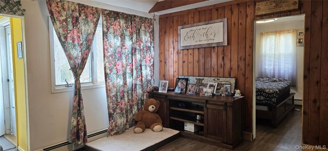 2 Ivy Road, Mastic Beach, NY 11951