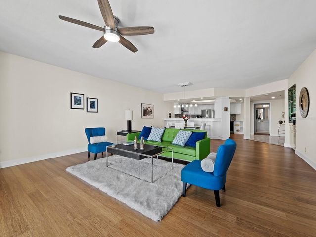 2110 HARBOURSIDE DRIVE 547, Longboat Key, FL 34228