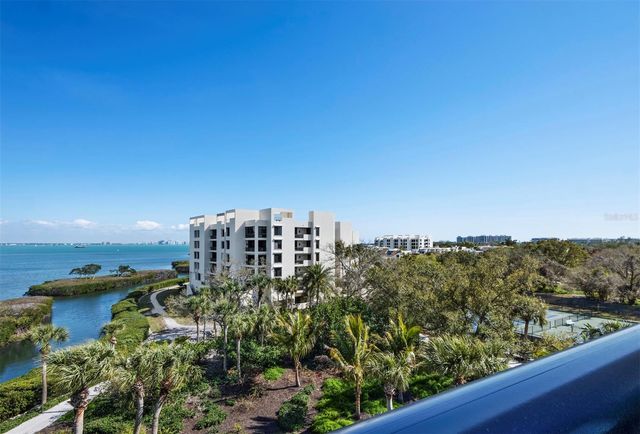 2110 HARBOURSIDE DRIVE 547, Longboat Key, FL 34228