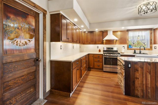 191 Strong Drive, Cripple Creek, CO 80813
