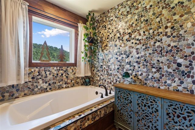 191 Strong Drive, Cripple Creek, CO 80813