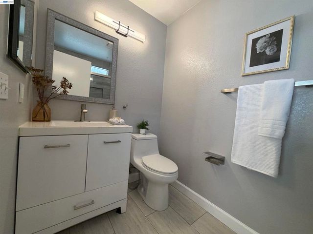 7265 Cronin Cir, Dublin, CA 94568