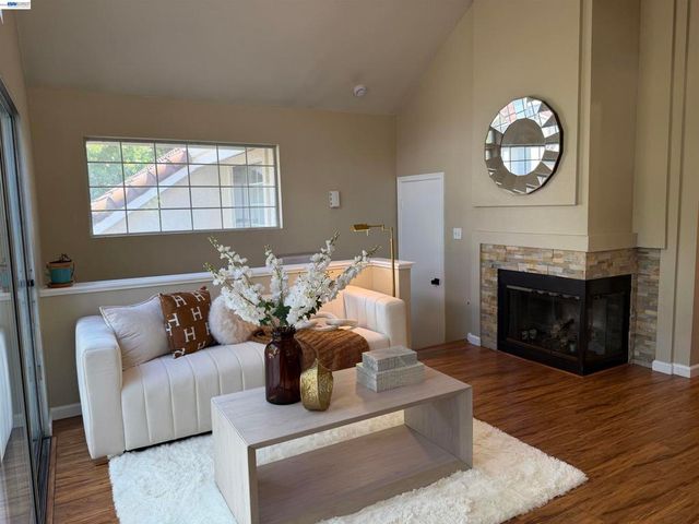7265 Cronin Cir, Dublin, CA 94568