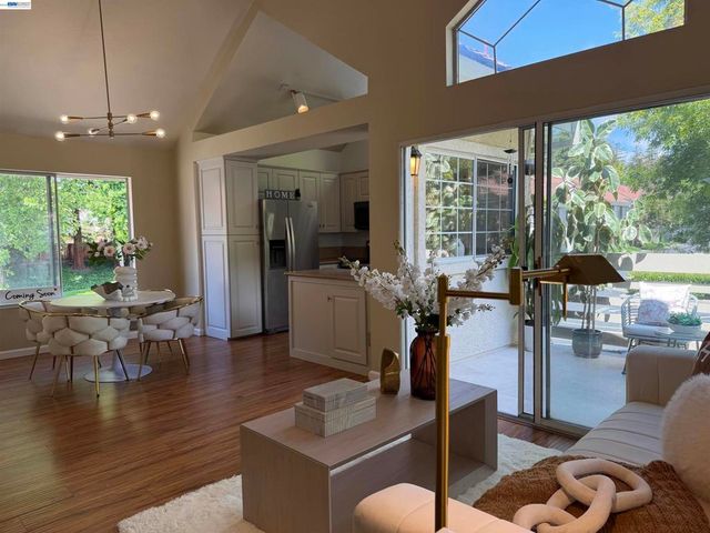 7265 Cronin Cir, Dublin, CA 94568