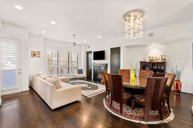 5911 Rose Street, Houston, TX 77007