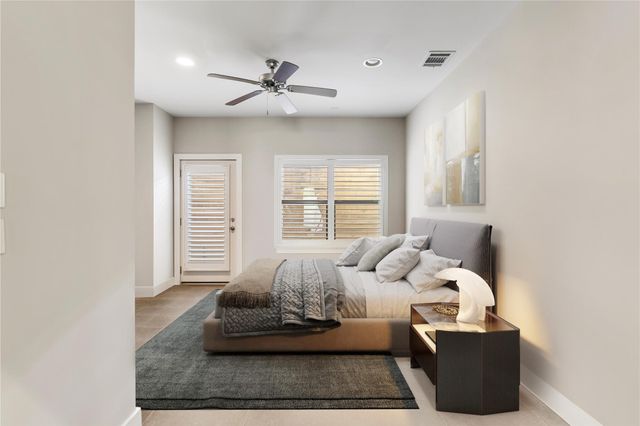 5911 Rose Street, Houston, TX 77007