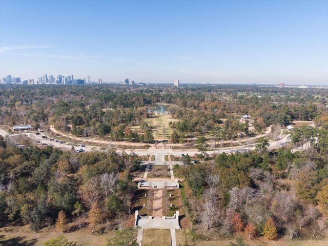 5911 Rose Street, Houston, TX 77007