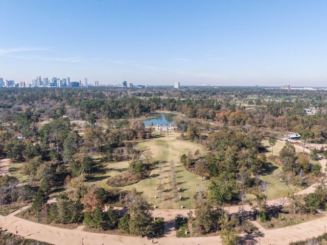 5911 Rose Street, Houston, TX 77007
