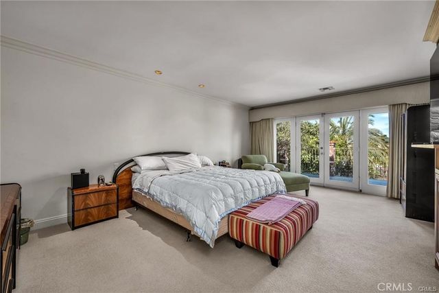 18423 Linnet, Tarzana, CA 91356