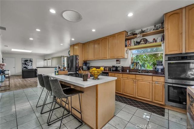 18423 Linnet, Tarzana, CA 91356