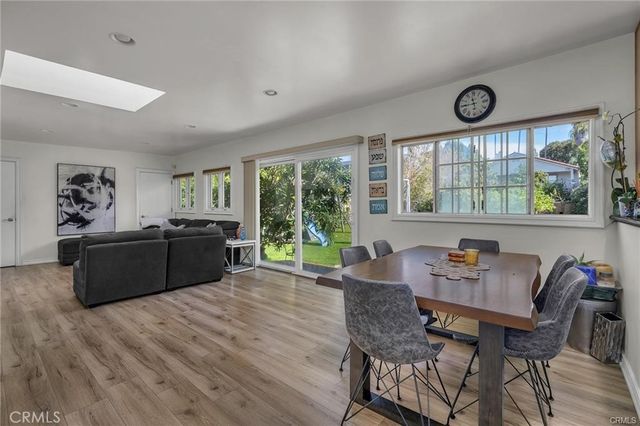 18423 Linnet, Tarzana, CA 91356