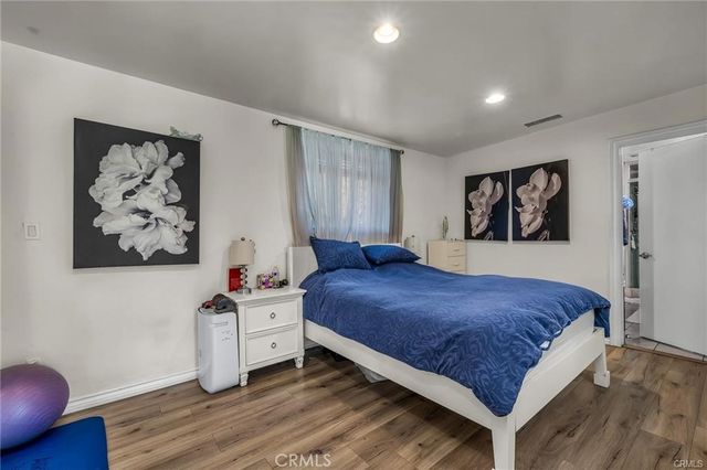 18423 Linnet, Tarzana, CA 91356